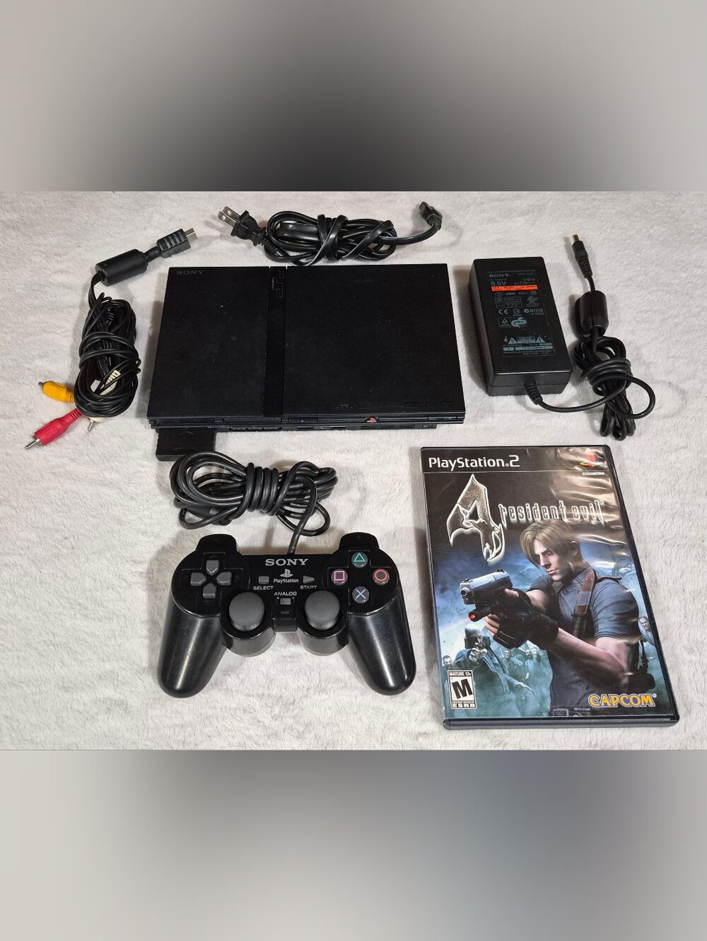 Sony PS2 Console + Resident Evil 4 Game + Playstation DualShock 2 Controller
